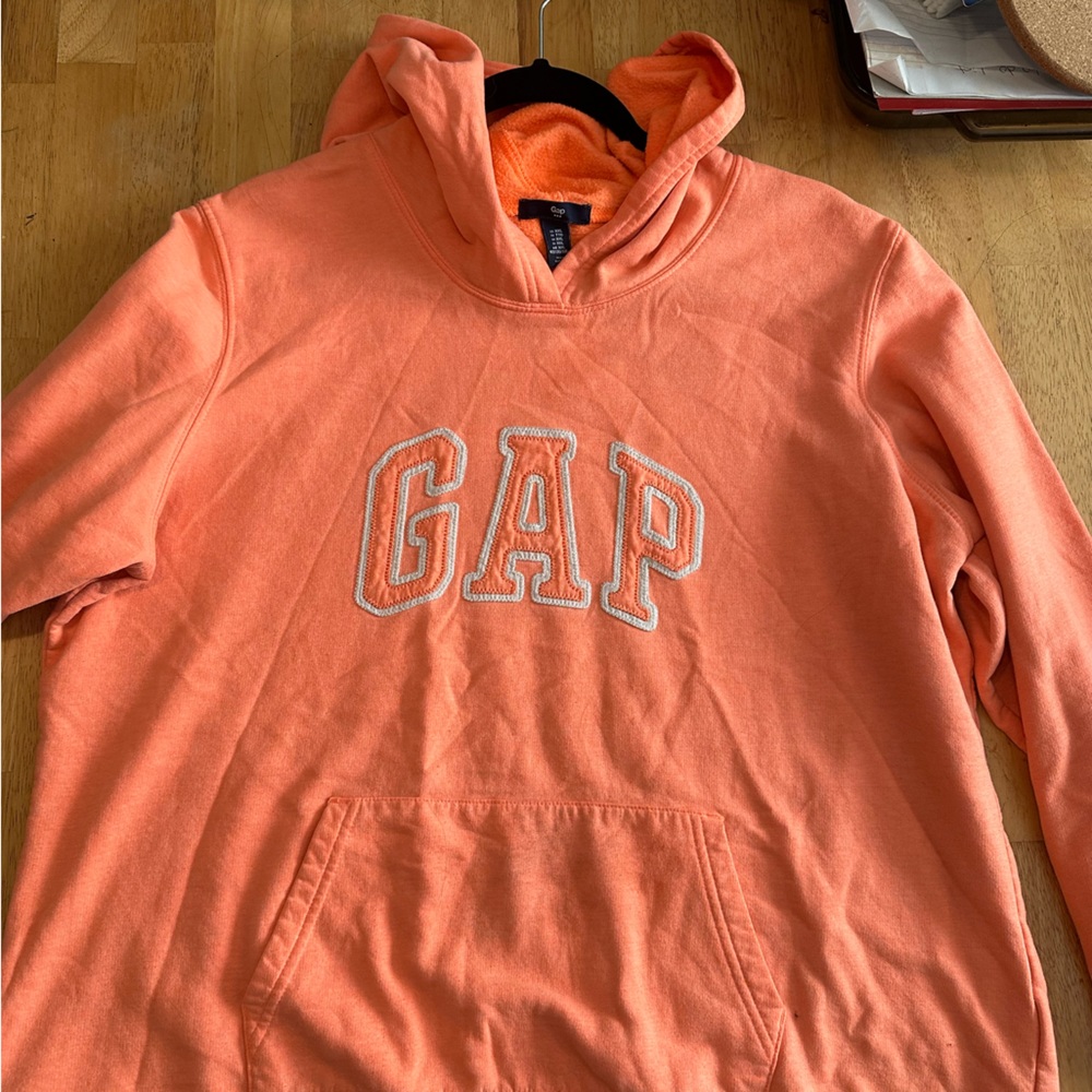 GAP hoodie